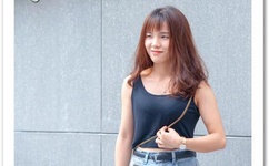 女人自熨过程的图片